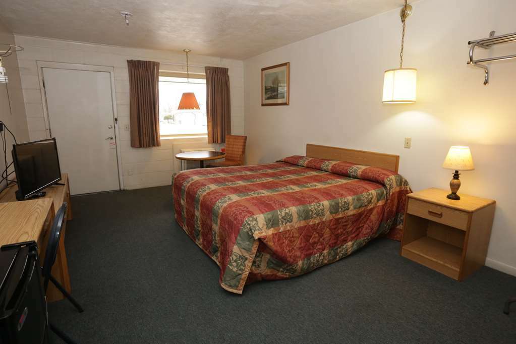 Capri Motel Скотсблафф Номер фото